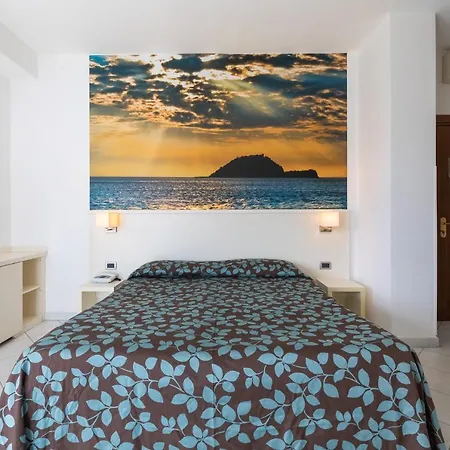Hotel Residence Garden Alassio Exterior photo