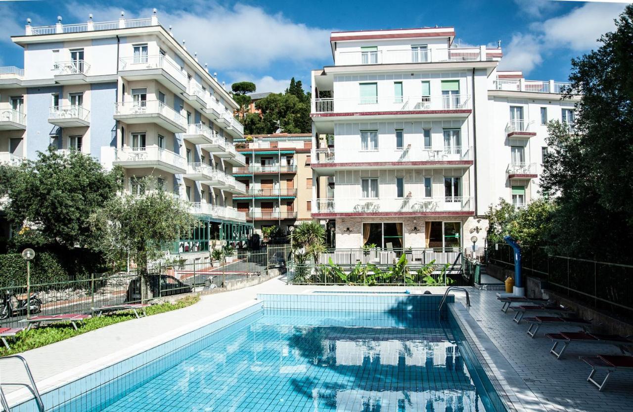 Hotel Garden 3*